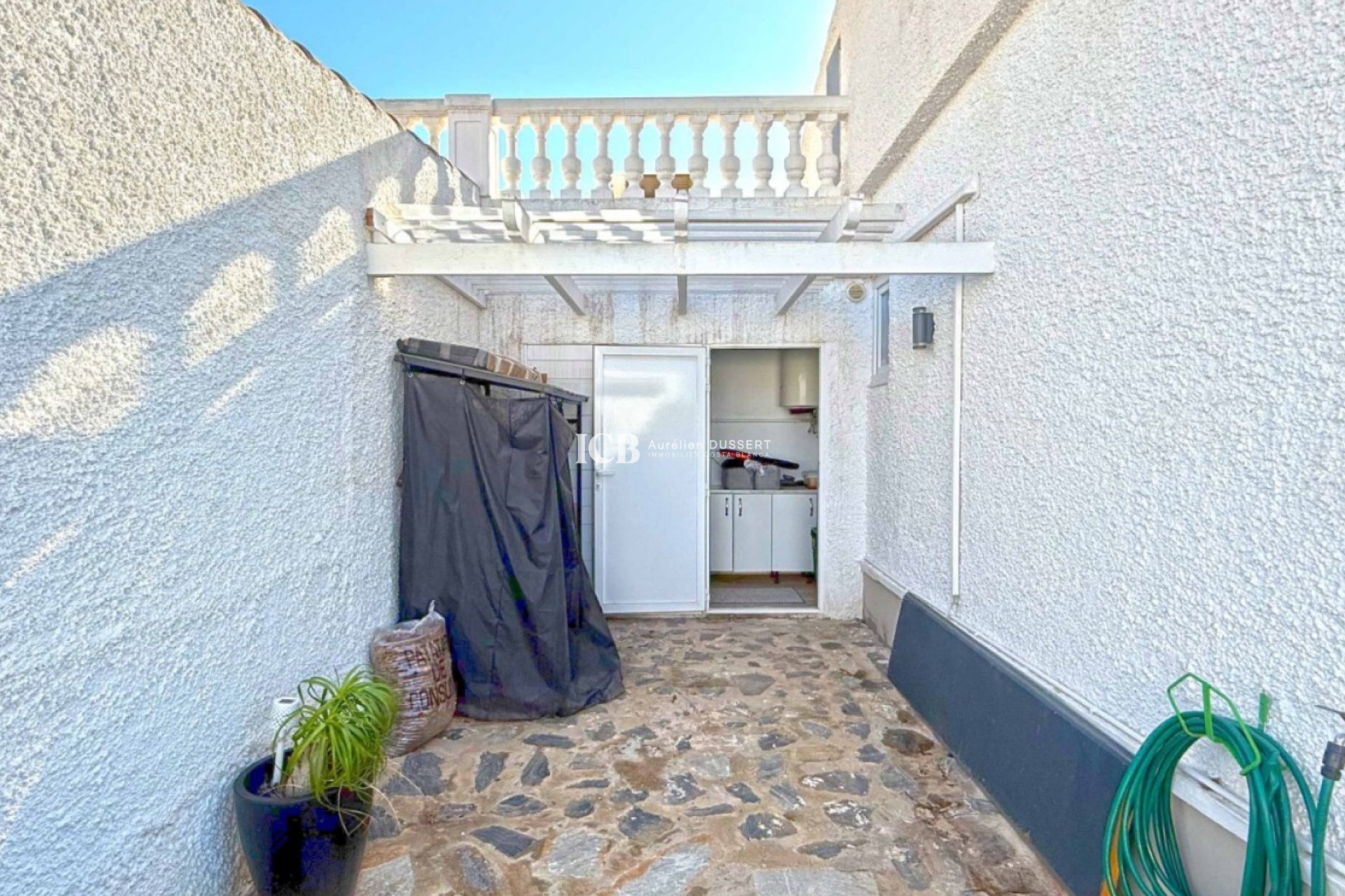 Revente - Villa -
Torrevieja - La Siesta - El Salado -  Torreta