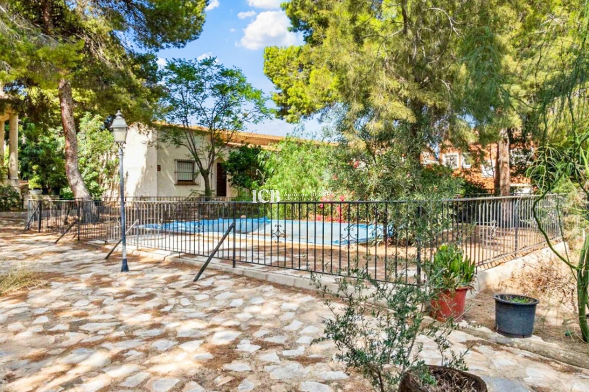 Revente - Villa -
Torrevieja