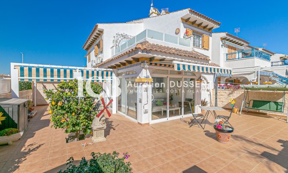 Townhouse - Resale - Mil Palmeras -
                Mil Palmeras