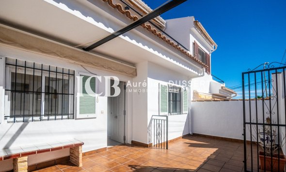 Townhouse - Resale - San Miguel de Salinas - Centro
