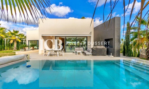 Villa - Resale - Las Colinas Golf - Las Colinas Golf