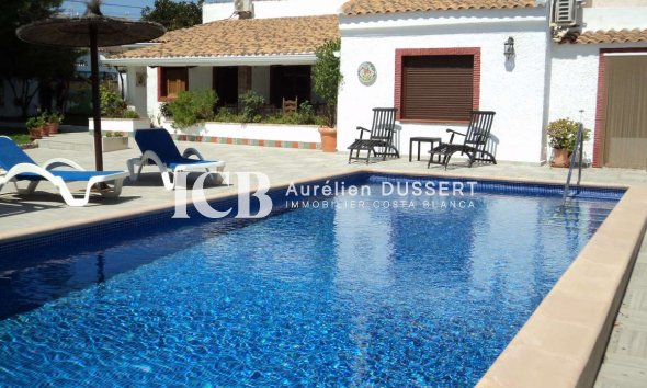 Villa - Resale -
            Orihuela Costa - ICBC-65452