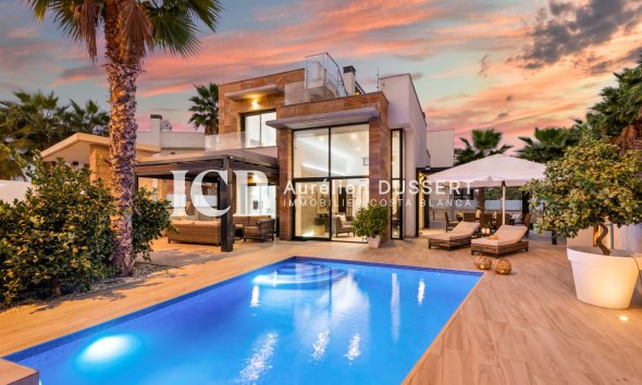 Villa - Resale - Orihuela Costa - Lomas de Cabo Roig