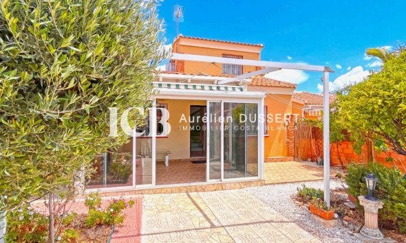 Villa - Resale - Orihuela Costa - Playa Flamenca