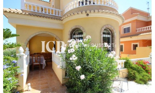 Villa - Resale - Orihuela Costa -
                Villamartín