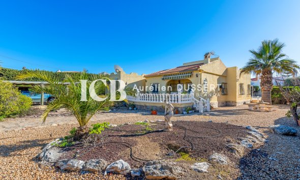 Villa - Resale - Torrevieja -
                La siesta