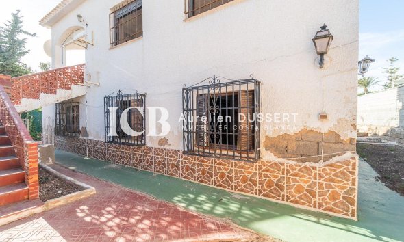 Villa - Resale - Torrevieja - Punta prima