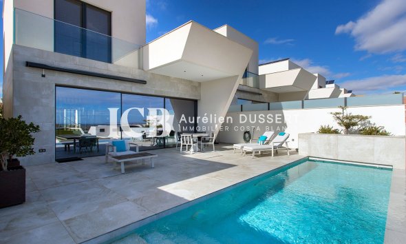 Villa - Reventa -
            Ciudad Quesada - ICBC-25289