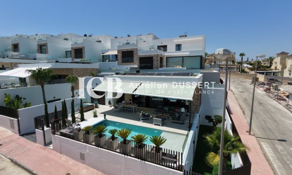Villa - Reventa - Ciudad Quesada -
                Rojales