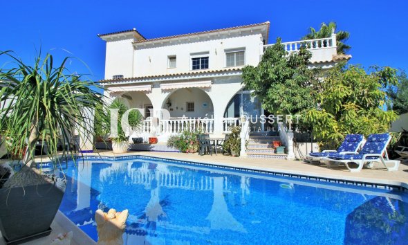 Villa - Reventa -
            Orihuela Costa - ICBC-17752