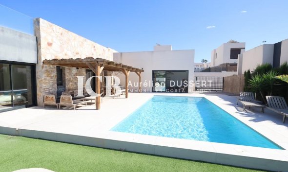 Villa - Revente - Algorfa - La Finca Golf