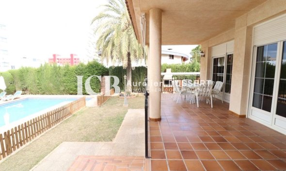 Reventa - Villa -
Pilar de la Horadada - RioMar