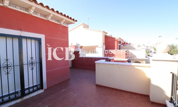 Reventa - Adosado -
Torrevieja - Torreblanca