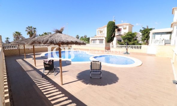 Revente - Villa -
Orihuela Costa - Lomas de Cabo Roig