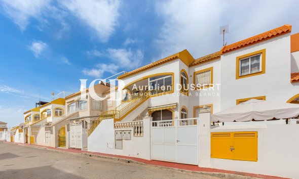 Reventa - Apartamento / piso -
Torrevieja - Torretas