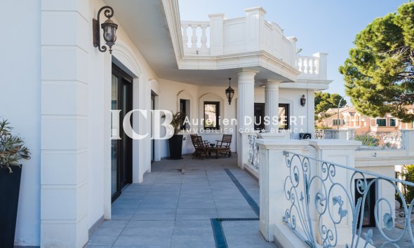 Reventa - Villa -
Orihuela Costa - Campoamor