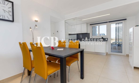 Resale - Apartment / flat -
Torrevieja