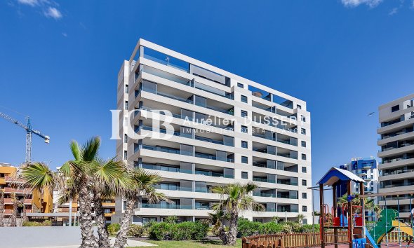 Resale - Apartment / flat -
Torrevieja