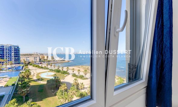 Resale - Apartment / flat -
Torrevieja