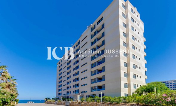 Resale - Apartment / flat -
Torrevieja