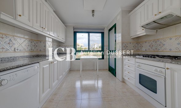 Resale - Apartment / flat -
Orihuela Costa