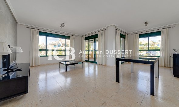 Resale - Apartment / flat -
Orihuela Costa