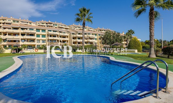 Resale - Apartment / flat -
Orihuela Costa