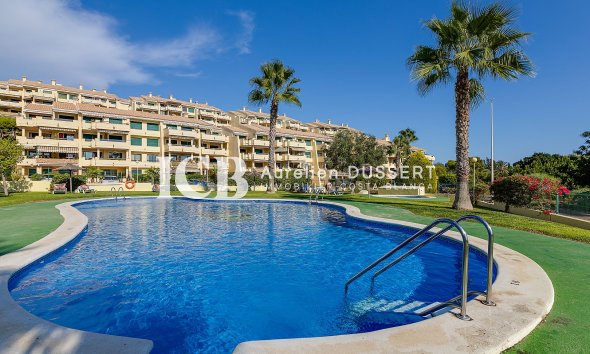 Resale - Apartment / flat -
Orihuela Costa