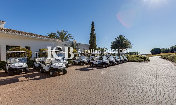 Resale - Apartment / flat -
Las Colinas Golf - Las Colinas Golf and Country Club