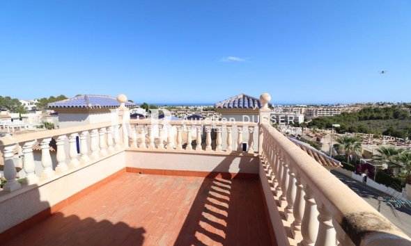 Resale - Villa -
Orihuela Costa - Villamartín