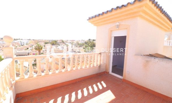 Resale - Villa -
Orihuela Costa - Villamartín