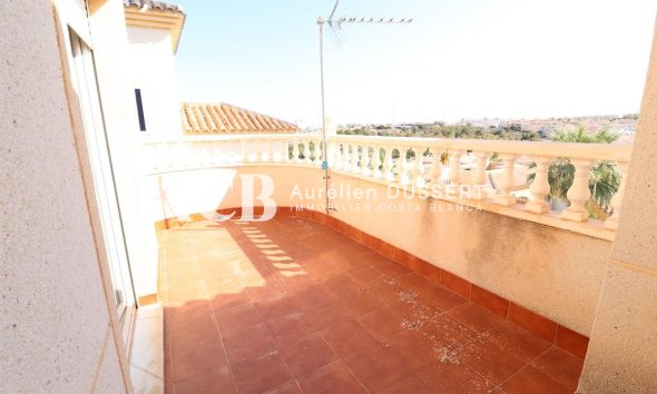 Reventa - Villa -
Orihuela Costa - Villamartín