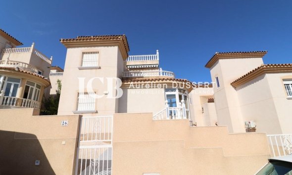 Reventa - Villa -
Orihuela Costa - Villamartín