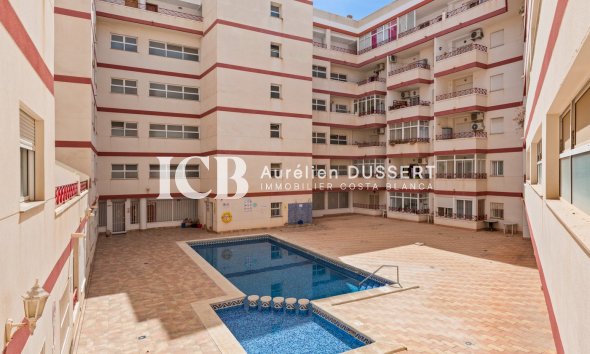 Revente - Appartement -
Torrevieja - Parque las naciones