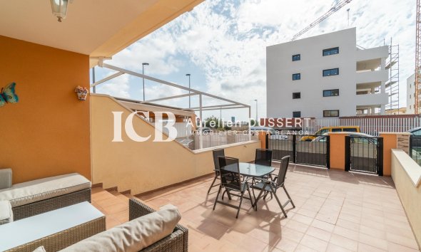 Revente - Appartement -
Orihuela Costa - Los Dolses