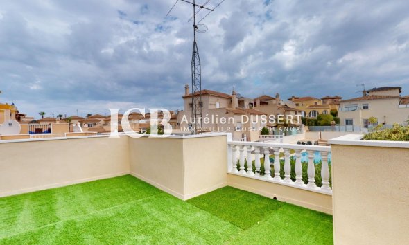 Resale - Townhouse -
Orihuela Costa - Villamartín