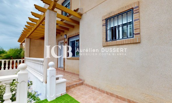 Revente - Maison mitoyenne -
Orihuela Costa - Villamartín