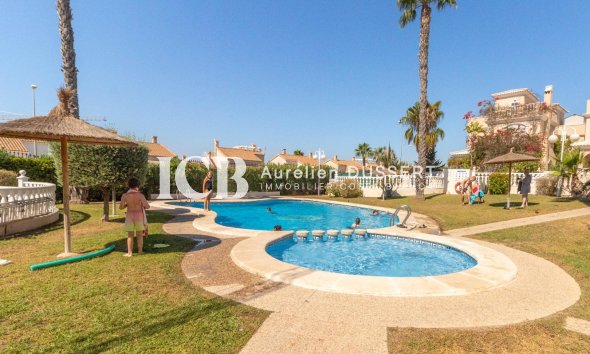 Resale - Villa -
Torrevieja - Los Balcones - Los Altos del Edén