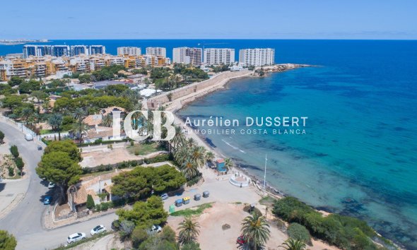 Revente - Appartement -
Torrevieja - Punta prima