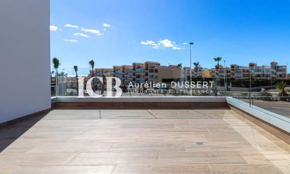 Revente - Appartement -
Torrevieja - Punta prima