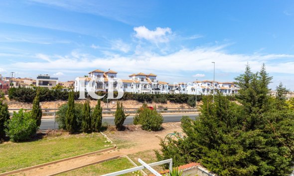 Revente - Appartement -
Orihuela Costa - La Zenia