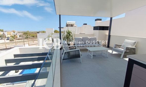 Resale - Villa -
Algorfa - La Finca Golf