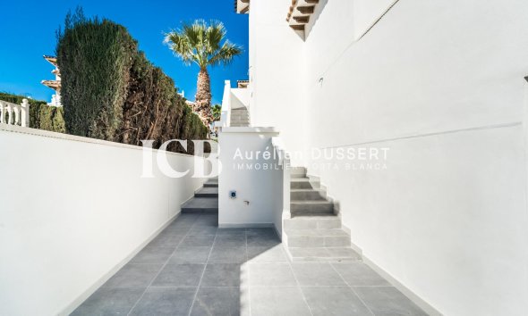 Revente - Villa -
Orihuela Costa - La Zenia