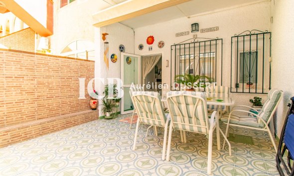 Resale - Apartment / flat -
Torrevieja - La Mata