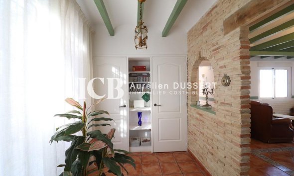 Resale - Villa -
Orihuela Costa - Los Dolses