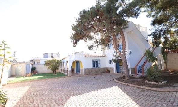 Reventa - Villa -
Orihuela Costa - Los Dolses