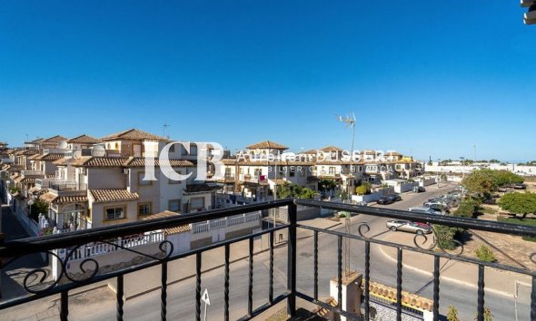 Resale - Villa -
Orihuela Costa - Punta prima