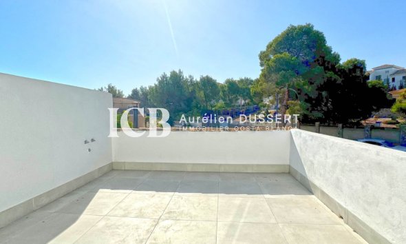 Resale - Townhouse -
Orihuela Costa - Villamartín