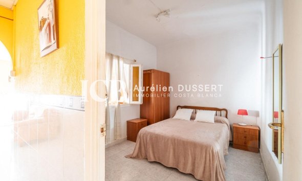 Resale - Apartment / flat -
Torrevieja - Playa de los Naufragos