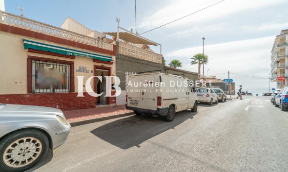 Resale - Apartment / flat -
Torrevieja - Playa de los Naufragos